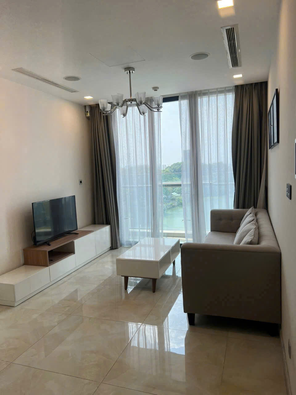 VINHOMES GOLDEN RIVER